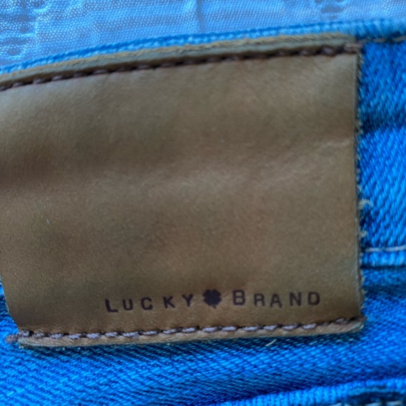 EUC - Lucky jeans, size 27/4L - Picture 4 of 5